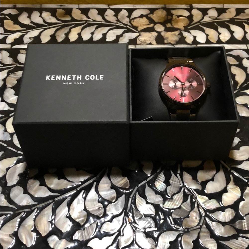 Kenneth Cole watch